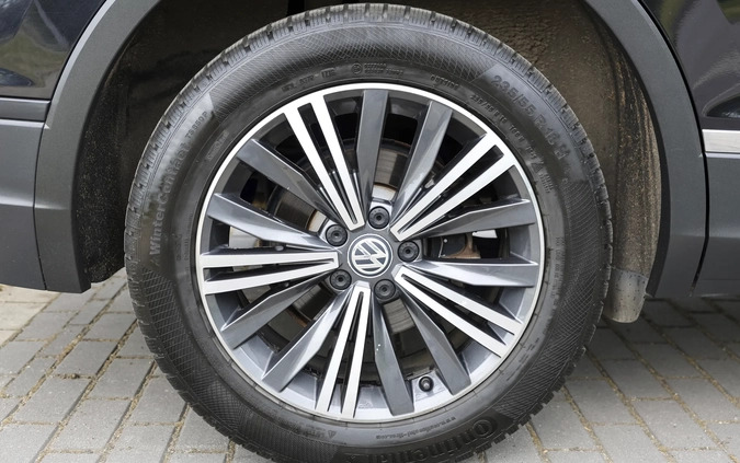 Volkswagen Tiguan Allspace cena 109500 przebieg: 103000, rok produkcji 2017 z Gliwice małe 301